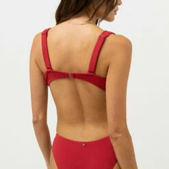 Rhythm Women's Avoca Ring Support Tall Tri Top - Berry 9 Rhythm Women's Avoca Ring Support Tall Tri Top - Berry -Volcom Sales 0050 0423SW BT19 AVOCA RING TALL SUPPORT TRI TOP BERRY 3