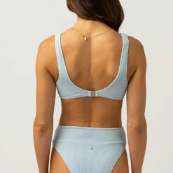Rhythm Women's Isla Rib Crop Top - Cool Blue -Volcom Sales 0055 0123SW BT29 ISLA RIB CROP TOP BLUE 3