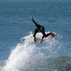 Volcom Modulator 4/3mm Hooded Chest Zip Wetsuit - Black FA23 -Volcom Sales vlcm 0001 Layer8